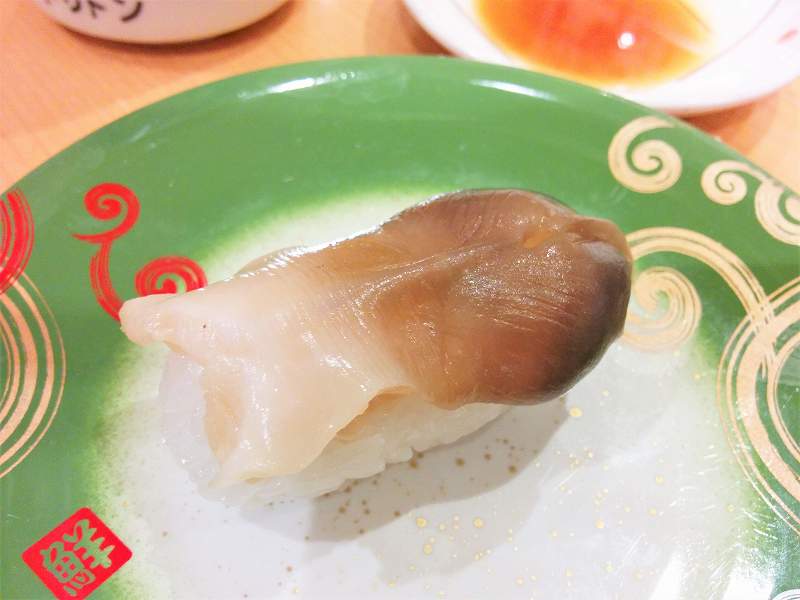 「活ほっき」のお寿司がテーブルに置かれている