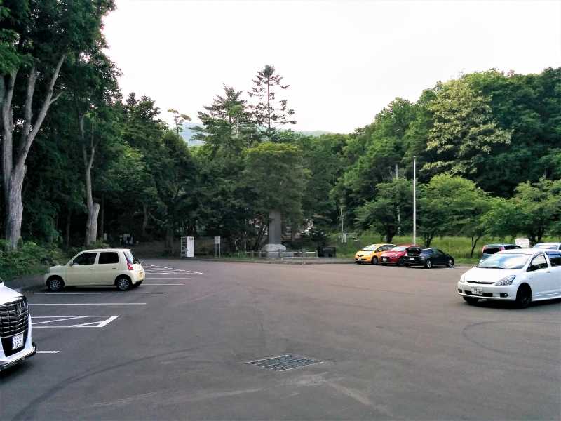 平和の滝の駐車場