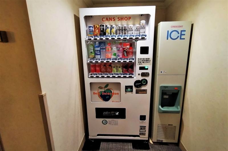 ホテルマイステイズプレミア札幌パークの自動販売機