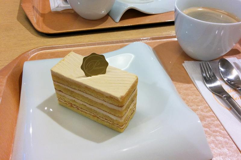 カフェ ガトー・ド・ボヌール のケーキ